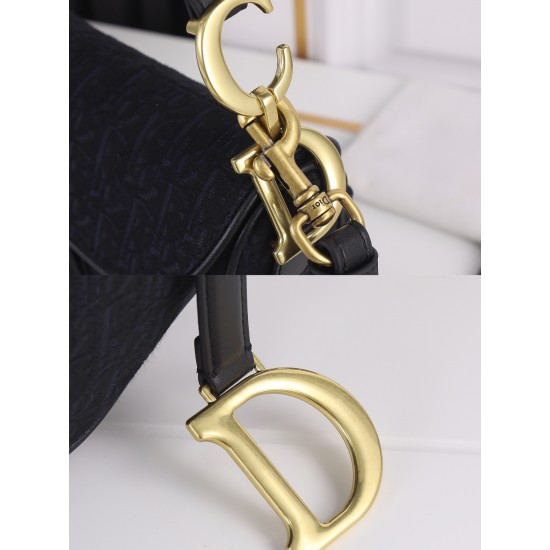 Lot of 240 original fabrics, large version of the hardware with box Dior saddle old flowers series of the highest version of the whole network with the counter original shoulder strap large size 255 x 20 x 65 cmBe a classic with classics fashion is easy t