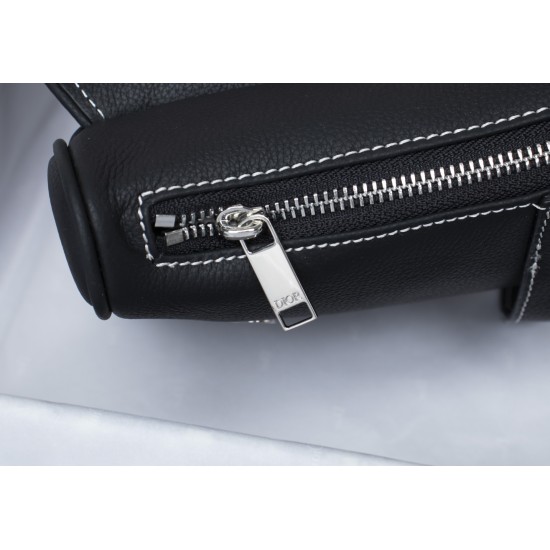 The first layer of lychee grain 260 high-quality white buckle silk screen with the original box Dior homme 2020 PreFall early spring series saddle saddle bag strong launch Dior's new designer Kim Jones for the first time to handle the design of the first 