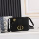 Plain 210Di0r 30 Montaigne Black Montaigne bag with original box with internal code Inspired by the classic presence of Dior since its founding in 1947 at 30 Avenue Montaigne The entire bag is in the popular contemporary vintage style to symbolize women's