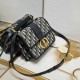 200 Di0r 30 Montaigne Montaigne bag with box new upgrade Oblique fabric gray inspired by the classic presence of Dior since its founding in 1947 at 30 Avenue Montaigne is an address a brand a boutique history of the legend of the entire bag is a contempor