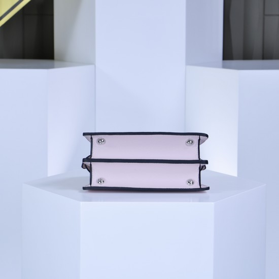 360 model 33208 the iconic peekaboo iseeu ideal compact handbag is hand stitched with 306 stitches in the same color with large bright threads representing traditional selleria craftsmanship in a selection of dove grey cuoio romano leather with signature 