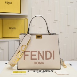 280 back in stock FENDI xlitePeekaboo series of handbags 10 years anniversary of the birth of the new Peekaboo XLite series of handbags to abandon the classic horizontal bar design and the central compartment Peekaboo XLite in a stunning irregular shape t
