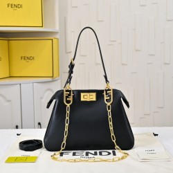 270 model 8803 plus chain plus 30 small small handbag latest organ pleat shape full leather feel delicate hard details exquisite in place both side compartments can be opened full capacity is also very stylish high value and practicality is completely bal