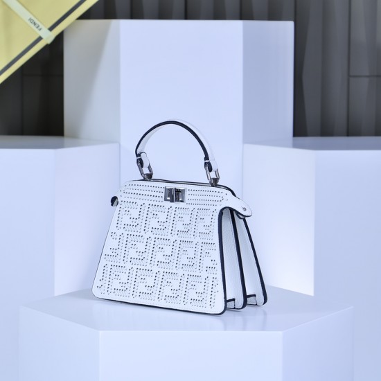 350 model 33208 the iconic peekaboo iseeu ideal compact handbag is hand stitched with 306 stitches in the same color with large bright threads representing traditional selleria craftsmanship in a selection of dove grey cuoio romano leather with signature 