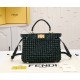 260 model 4406FI new old flower weaving kitten peekaboo is fendi the most classic a handbag on the body is super good to see the highest rate of pieces can be a variety of retro with the classic style is really the more you look the more you like comes wi