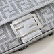 260 model 77312025 spring and summer latest FENDI BAGUETTE mini double FF full diamond baguette shoulder bag, also known as the baguette bag is popular around the world for dozens of years this time in the Fendi baguette series in the wonderful interpreta