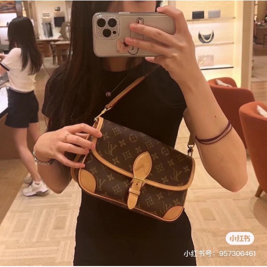 Baguette Buns that are on Fire 45985