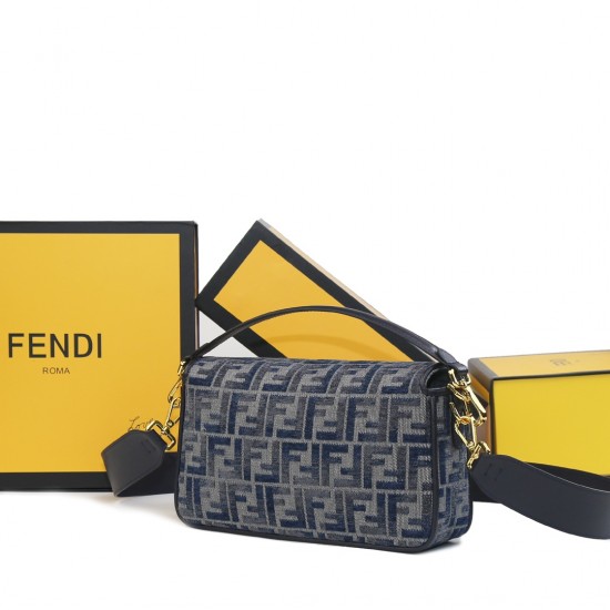Launched in 1997, the 230FEND1 Iconic Medium Baguette Baguette has become a trend-setting IT bag. Versatile and classic, this bag features the iconic underarm design inspired by the baguette, hence its name, in chenille with the iconic FF motif in navy gr