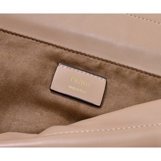 280 Model 7715 Plus chain plus $30 The new Mamma Baguette is coming to you The double combination of baguette and goody bag The most gentle bag on the net is not one of the soft and sticky lambskin is also too tender Both lazy and high-grade Iconic hardwa