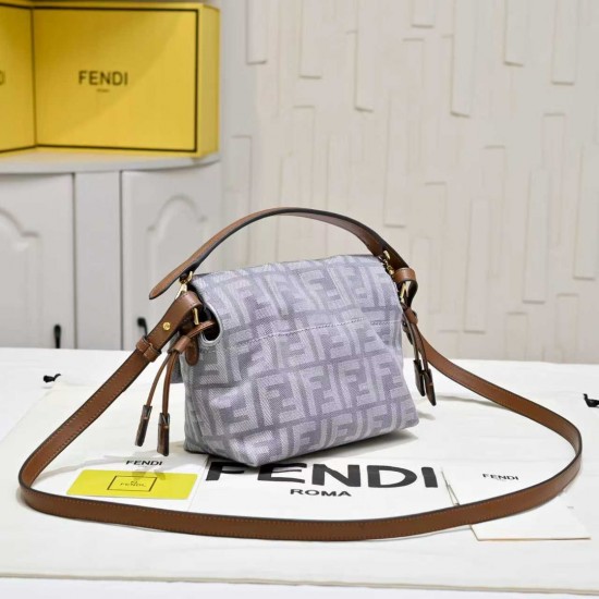 210 Model 7716 Plus Chain Plus 30 The new Mamma Baguette is coming to you with the double combination of baguette and lucky bag The most gentle bag on the net is not one of the soft and sticky lambskin leather is also too tender Both lazy and high-grade I