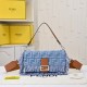 280 Model No. 3381 Medium New Fendi 2025 New Mamma Baguette Fendi Spring/Summer 2025 Women's Collection Creation of the classic sublimation of everyday wear Mamma Baguette handbags new return inspired by the 1997 collection to pay tribute to the founder o