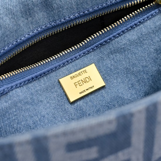 280 Model 33205 Medium New Fendi 2025 New Mamma Baguette Fendi Spring/Summer 2025 Women's Collection Creation of the classic sublimation of everyday wear Mamma Baguette handbags new return inspired by the 1997 collection to pay homage to the founder of th