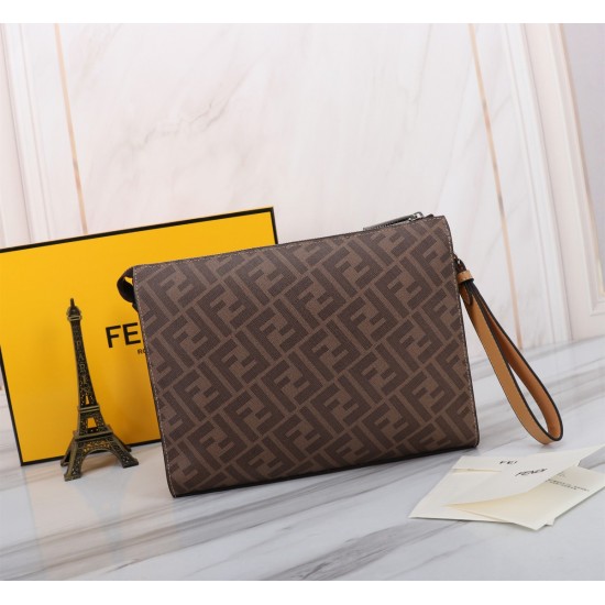 Brand FENDI Fendi style PVC black stripe men's men's bag Item No. 368568 color brown material head layer imported Napa cowhide double letters PVC size 27205FENDI upgraded version of the small monster men's men's bag made of imported head layer of Napa cow