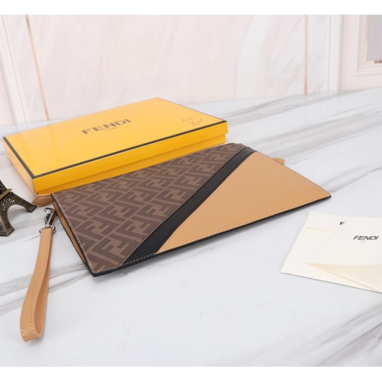 Brand FENDI Fendi model number organ PVC black stripe handbag Item No. 168568 color brown size 30202 material head layer imported nappa cowhide double letters PVC FENDI pouch Fendi handbag super explosive models to come pull the first layer of nappa cowhi