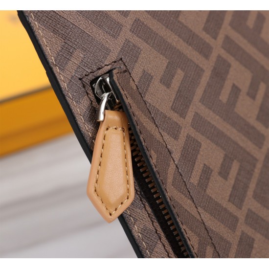 Brand FENDI Fendi model number organ PVC black stripe handbag Item No. 168568 color brown size 30202 material head layer imported nappa cowhide double letters PVC FENDI pouch Fendi handbag super explosive models to come pull the first layer of nappa cowhi