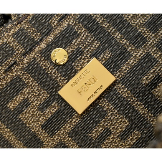 260 now Model 7713FI New Old Flower Woven Baguette Iconic Baguette Medium Handbag with Flap Design with FF Magnetic Closure FF Jacquard Fabric Woven Strap on the body is super good to see the highest rate of pieces can be a variety of retro with the class