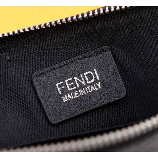 Brand FENDI Fendi model number organ PVC yellow handbag Item No. 168568 color black size 30202 material head layer imported nappa cowhide double letters PVC FENDI pouch Fendi handbag super explosive models to come pulling the first layer of nappa cowhide 
