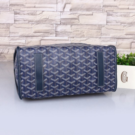 Goyard GOYARD new shoulder bag treasure blue explosion models backpack men and women with the same models can be folded shoulder straps can be removed as a handbag can also be equipped with leather size bottom length 32 width 14 height 37cm shoulder strap