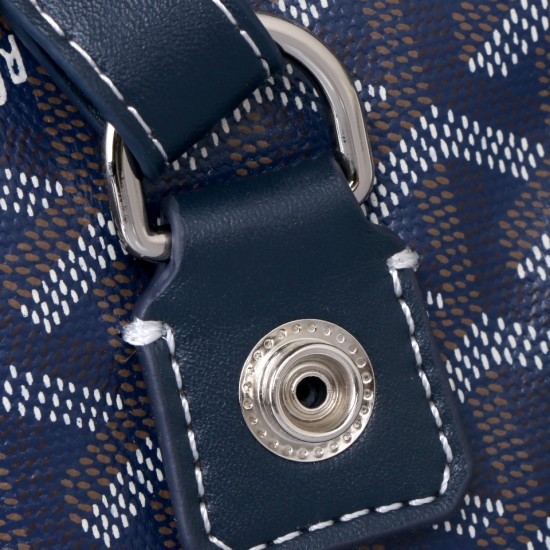 Goyard GOYARD new shoulder bag treasure blue explosion models backpack men and women with the same models can be folded shoulder straps can be removed as a handbag can also be equipped with leather size bottom length 32 width 14 height 37cm shoulder strap