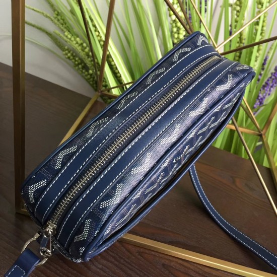 Goya bean curd bag Camera bag Wu Yifan the same models men and women are very good with the unisex bag small volume large capacity very practical a crossbody bag shoulder strap adjustable size 23714cm P130