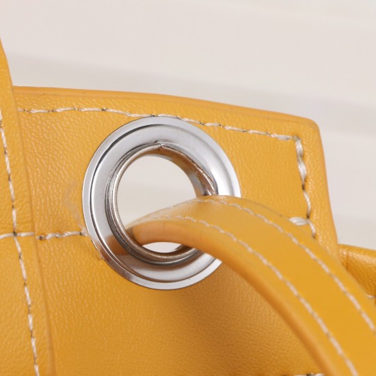 Goyard Goyard new can be carried on the shoulder can be crossbody Size bottom length 30cm height 22cm width 14cm P300