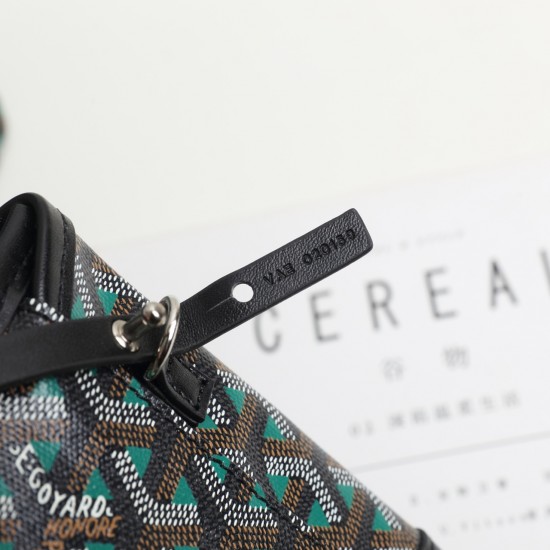 goyard Women's Bag Illusion mini Tote Single Reversible Genuine Leather Snapchat Bag Shopper P130 Size Bottom Length 20 Pocket Length 28 Bottom Width 11 Bag Body Height 20 Hands Raised 18cm