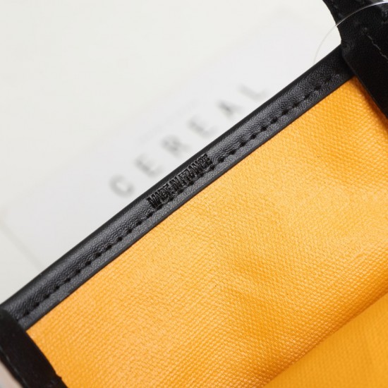 goyard Women's Bag Illusion mini Tote Single Reversible Genuine Leather Snapchat Bag Shopper P130 Size Bottom Length 20 Pocket Length 28 Bottom Width 11 Bag Body Height 20 Hands Raised 18cm