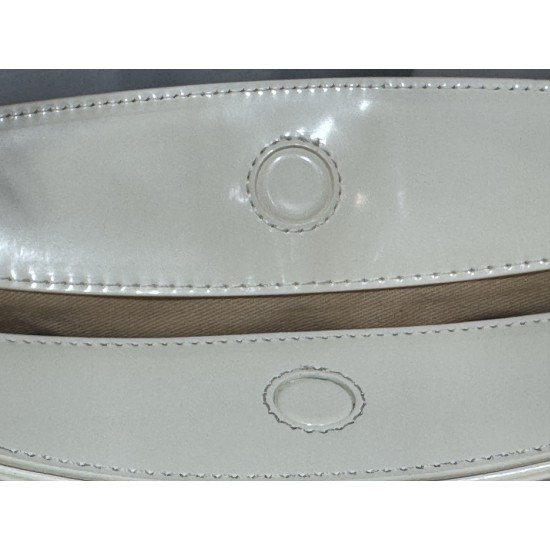 The ovalo clutch baguette folding bag is simply too good-looking, retro crossbody / handbag, adjustable shoulder strap crossbody vintage open bead design as always versatile, really super Milk Si aura full open simply do not too absorb the essence of the 