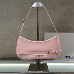 The new series le chiquito plus belt buckle changes, simply too good-looking, retro crossbody / handbag, adjustable shoulder strap crossbody retro open bead design as always, really super milk Si aura full open simply do not suck too fine cuties hurry to 