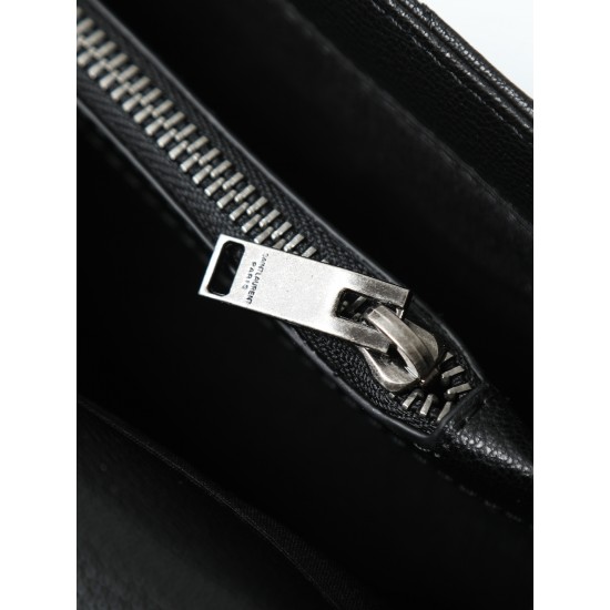 260 black silver buckle counter demon models SaintLaurentSLP counter latest version of the market exclusive imported leather original leather goat grain hand-embroidered V line ultra-smooth soft and comfortable bag shape exquisite practical pocket YSL gol