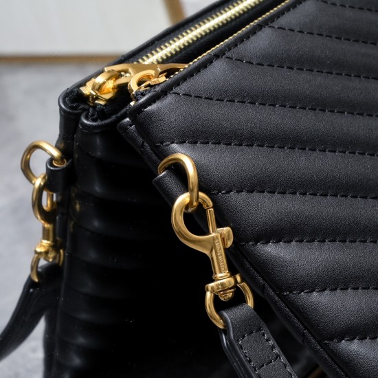 160 Gold Buckle YSL Market Exclusive Beaten and molded to order The highest version of the market strong YvesSaintLaurent Embroidery Line Clutch Italian calfskin Leather Handle Super The first in the market to be launched Size 30Cm Model 1850
