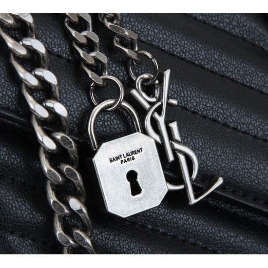 260 black and silver buckle counter demon models SaintLaurentSLP counter latest version of the market exclusive imported leather original leather goat grain hand-embroidered V line super silky soft and comfortable bag shape exquisite practical pocket YSL 