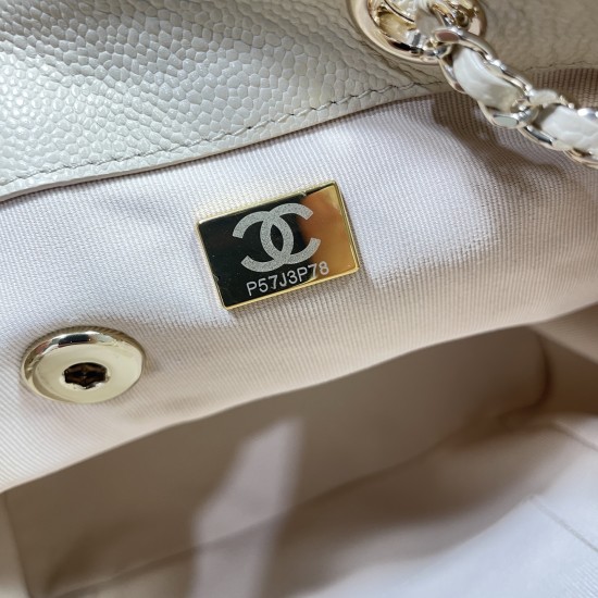 730 apricot large 23P super hot double backpack physical very small and the old duma about the same size color color is undoubtedly still a premium model is difficult to buy bitter on the body is very good with the very durable will definitely become a cl