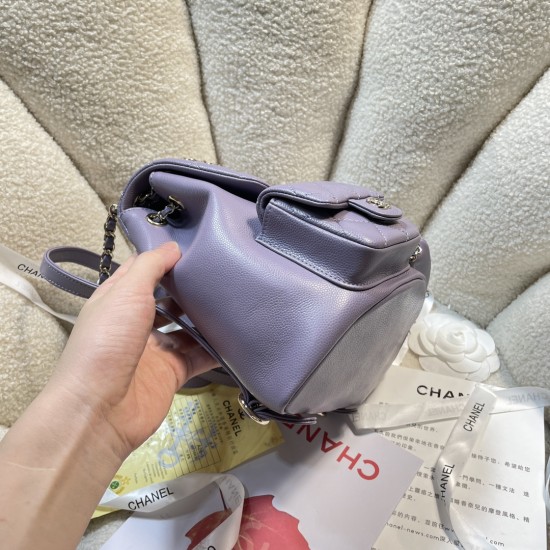 730 purple ball pattern large 23P super hot double backpack physical very small about the same size as the old duma color color no doubt still premium models hard to buy bitter on the body very good with very durable will become a classic highly recommend