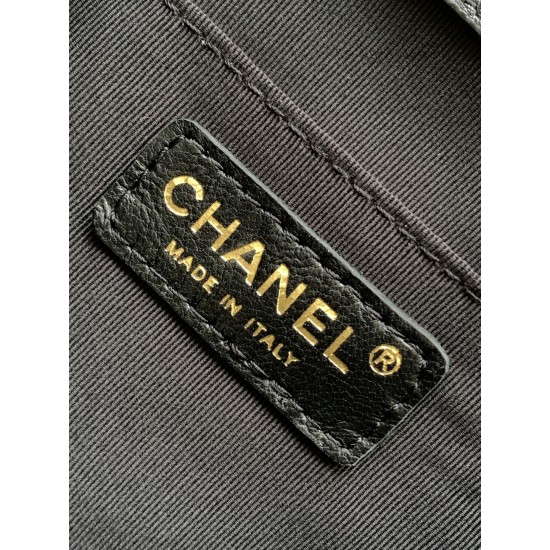 700 Chanel 23P super hot plain calf leather double backpack model 3860 The physical is very small and the old duma about the same size Undoubtedly still a premium model is very difficult to buy On the body is very good with the very durable will become a 
