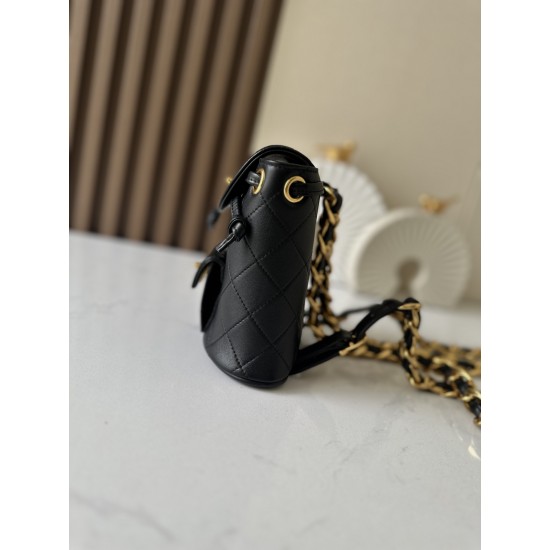 850 Upgrade back to stock ChaneVintage shoulder bag It's no exaggeration to say that this is a vintage backpack that can be passed on to future generations Classic double c logo diamond pattern with gold metal Leather chain shoulder straps texture full la