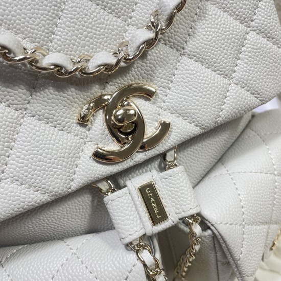 730 light gray large 23P super hot double backpack in kind is very small about the same size as the old duma color color is undoubtedly still a premium model is very difficult to buy bitter on the body is very good with the very durable will definitely be