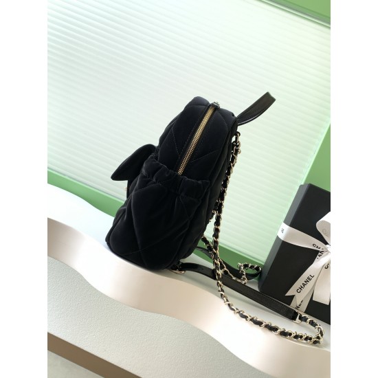 730 Chanel 25N Black Velvet Shoulder Bag Ski Season's Velvet Shoulder Bag Super Beautiful Top Very Light Feeling Soft Zan R Zan R Model No. AS5679 Size 251025 Matching Packaging