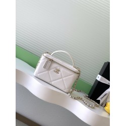 650 Chanel 25k large lattice box bag classic lattice pattern with caviar cowhide texture really no words hardware double C label exquisite and high-level handheld and chain shoulder back two kinds of back too poke me daily loaded with lipstick and powder 