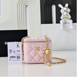550 top version of the steel and gold ball box bag exquisite chic chain small cosmetic case decent square shape mini cute invincible a small space in addition to the phone to put not trivial small objects or quite can be stored decorative metal ball adjus