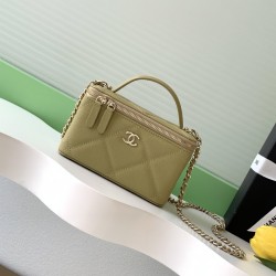 650 Chanel 25k large lattice box bag classic lattice pattern with caviar cowhide texture really no words hardware double C label exquisite and high-level handheld and chain shoulder back two kinds of back too poke me daily loaded with lipstick and powder 