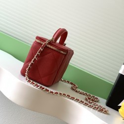 650 Chanel 25k large lattice box bag classic lattice pattern with caviar cowhide texture really no words hardware double C label exquisite and high-level handheld and chain shoulder back two kinds of back too poke me daily loaded with lipstick and powder 