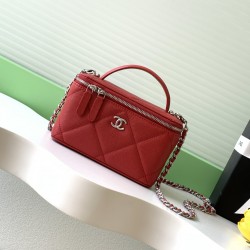 650 Chanel 25k large lattice box bag classic lattice pattern with caviar cowhide texture really no words hardware double C label exquisite and high-level handheld and chain shoulder back two kinds of back too poke me daily loaded with lipstick and powder 