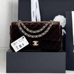6001112116118Chanel cf tweed series This is a bag that can be called beautiful by all the friends around the gorgeous but not vulgar Look carefully at each yarn is knitted with heart and soul really hope to get your sincere favorite Size Model No. Large 1