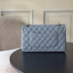 780 upgraded version of the full name Classic Fla0 sheepskin size 15525565cm leather original Haas lining imported lambskin hardware 24K plating all steel hardware classic CF is to have people fall in love with at first sight charm wherever you go is the 