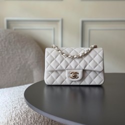 710 upgraded version of the full name Classic Fla0 1116 fine ball particles ball pattern large Mini leather original Haas small ball caviar lining imported lambskin hardware 24K plating all steel hardware size 12206cm classic CF is to have people fall in 