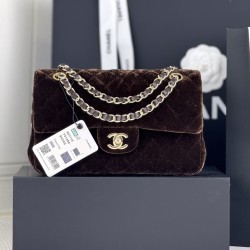 5801112116118Chanel cf tweed series This is a bag that can be called beautiful by all the friends around the gorgeous but not vulgar Look carefully at each yarn is knitted with heart and soul Really hope to get your sincere favorite Size Model No. Large 1