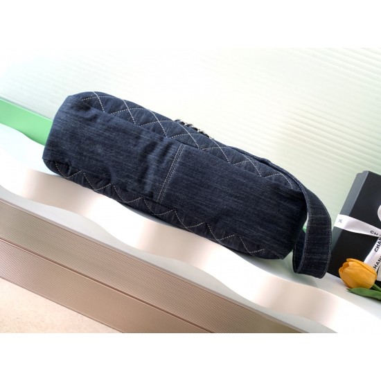 780 chanel airport bag well bo ran the same well bo ran the same chanel denim airport bag men and women children on the body sweet cool also suitable for boys this well bo have back really too handsome a fashionable essential on the body of the whole aura