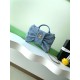 730 Chanel 25K bow comes denim this season is the bow element deep poke my teenage heart clothes look so much better price is also much better than the handmade shop bag the hottest two denim flap chain bag similar to the airport bag is very light and fas