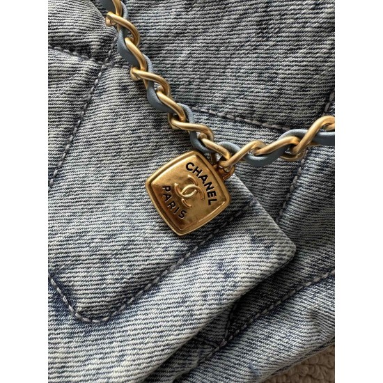 P680 brand Chanel model 5740 introduction original quality classic works of magnificence and temperament of the forefront of your unexpected noble leather species original imported denim lining with the original cloth hardware original hardware preparatio